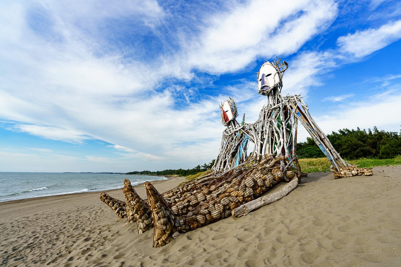【500輯】海，不只是風景，而是一場沿著珍珠海岸展開的旅行